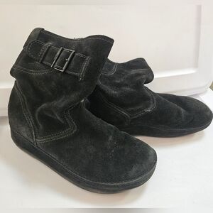 FitFlop Shorty Black Suede Ankle Boots Sz 8